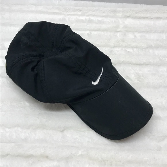 nike dri fit featherlight cap